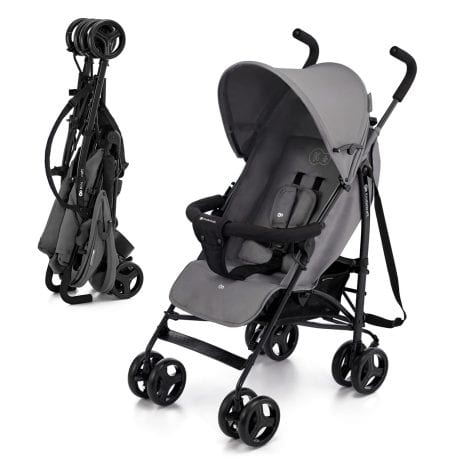 La silla de paseo Kinderkraft TIK es un carrito ligero y plegable para bebés, que ofrece la posibilidad de reclinar o tumbar al bebé. Está fabricado con un material impermeable en color gris.